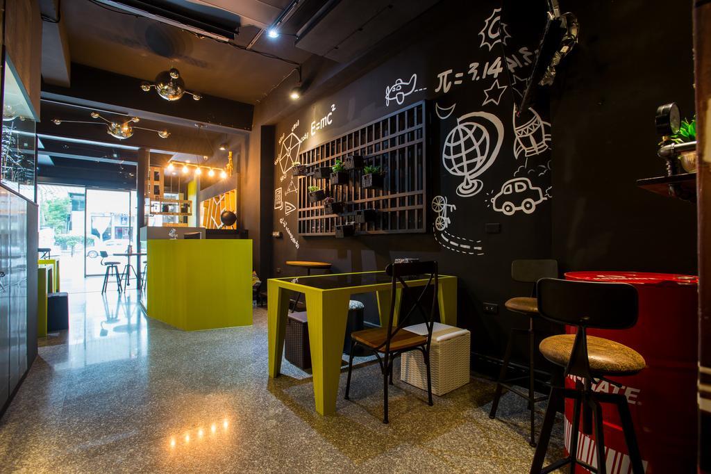 Just Walk Backpacker Hostel Hualien Eksteriør bilde