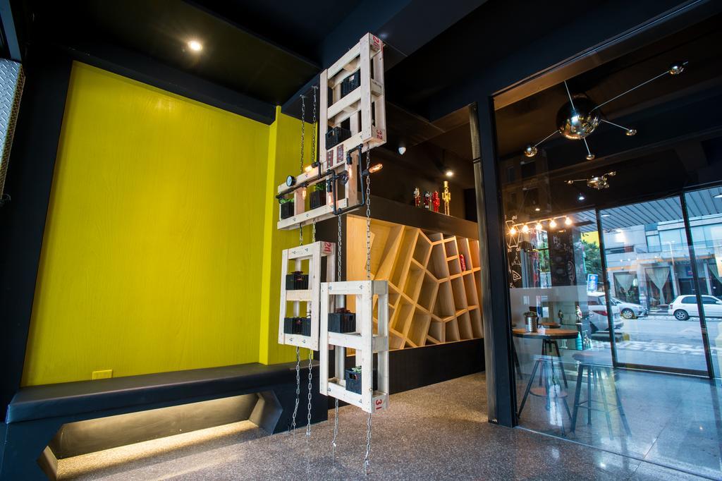Just Walk Backpacker Hostel Hualien Eksteriør bilde